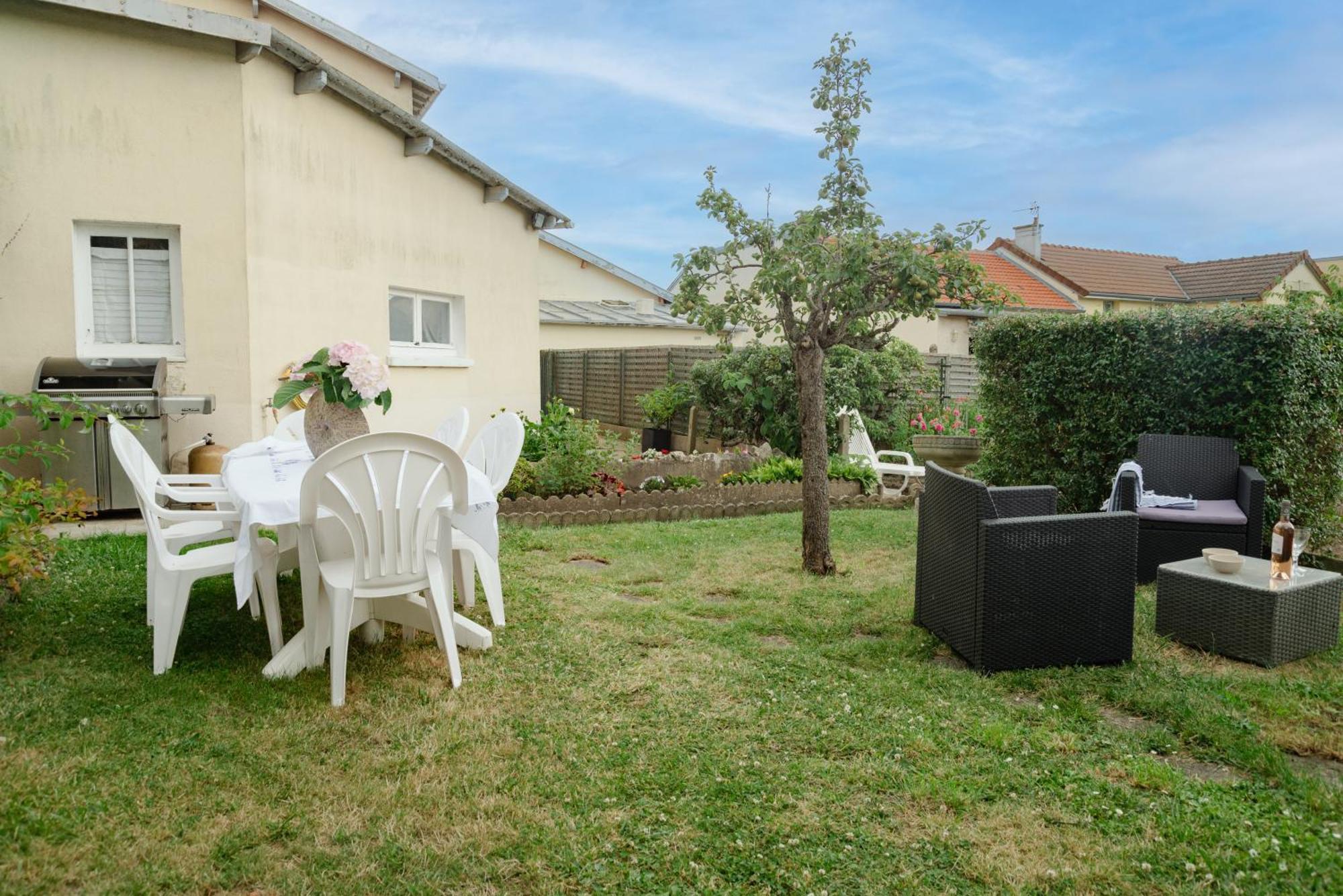 5 Min Chateau Charmante Maison Et Son Jardin Prive 베흑사이으 외부 사진